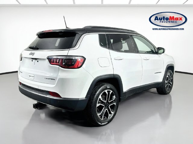 Used 2023 Jeep Compass Limited w/ Sun and Sound Group AWD/4WD image 2