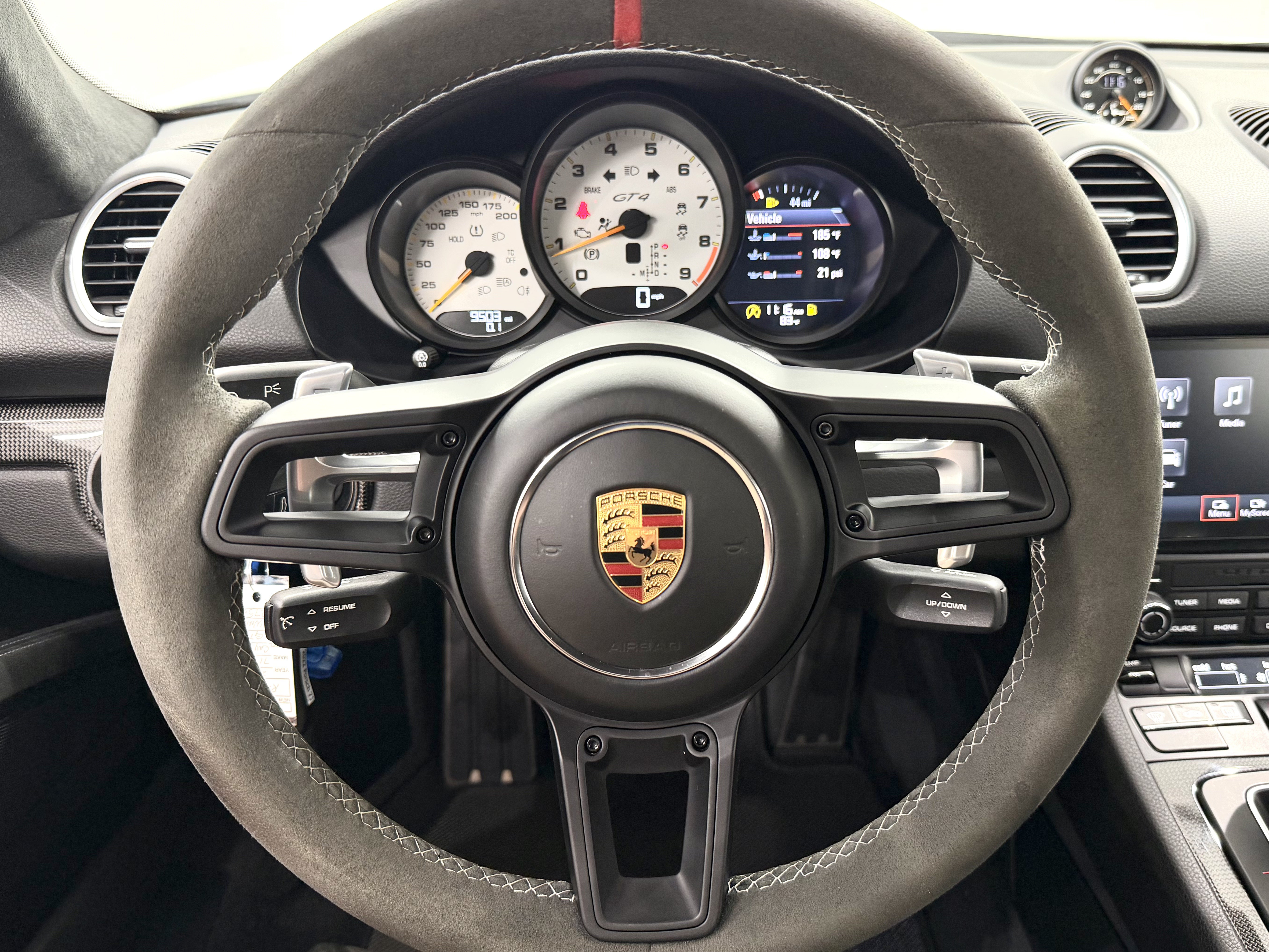 Certified 2022 Porsche 718 Cayman GT4 RWD image 40