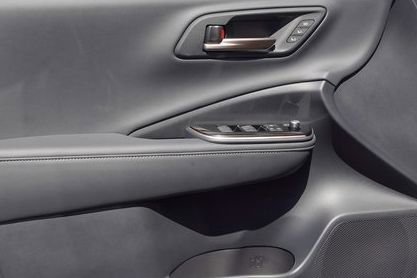 New 2025 Toyota Crown Signia image 14