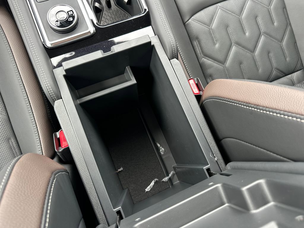 New 2026 Nissan Pathfinder Platinum AWD/4WD image 29