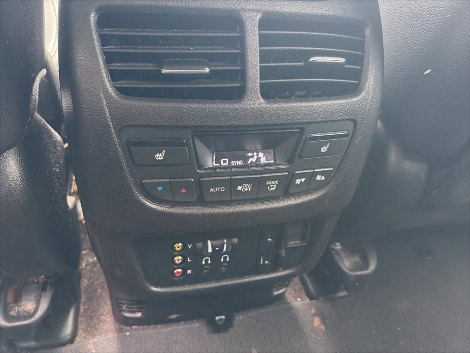Used 2019 Acura MDX w/ Technology & Entertainment AWD/4WD image 25