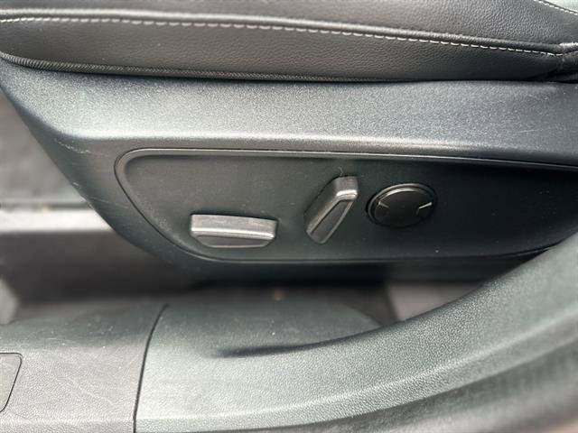 Used 2021 Ford Escape SEL image 37