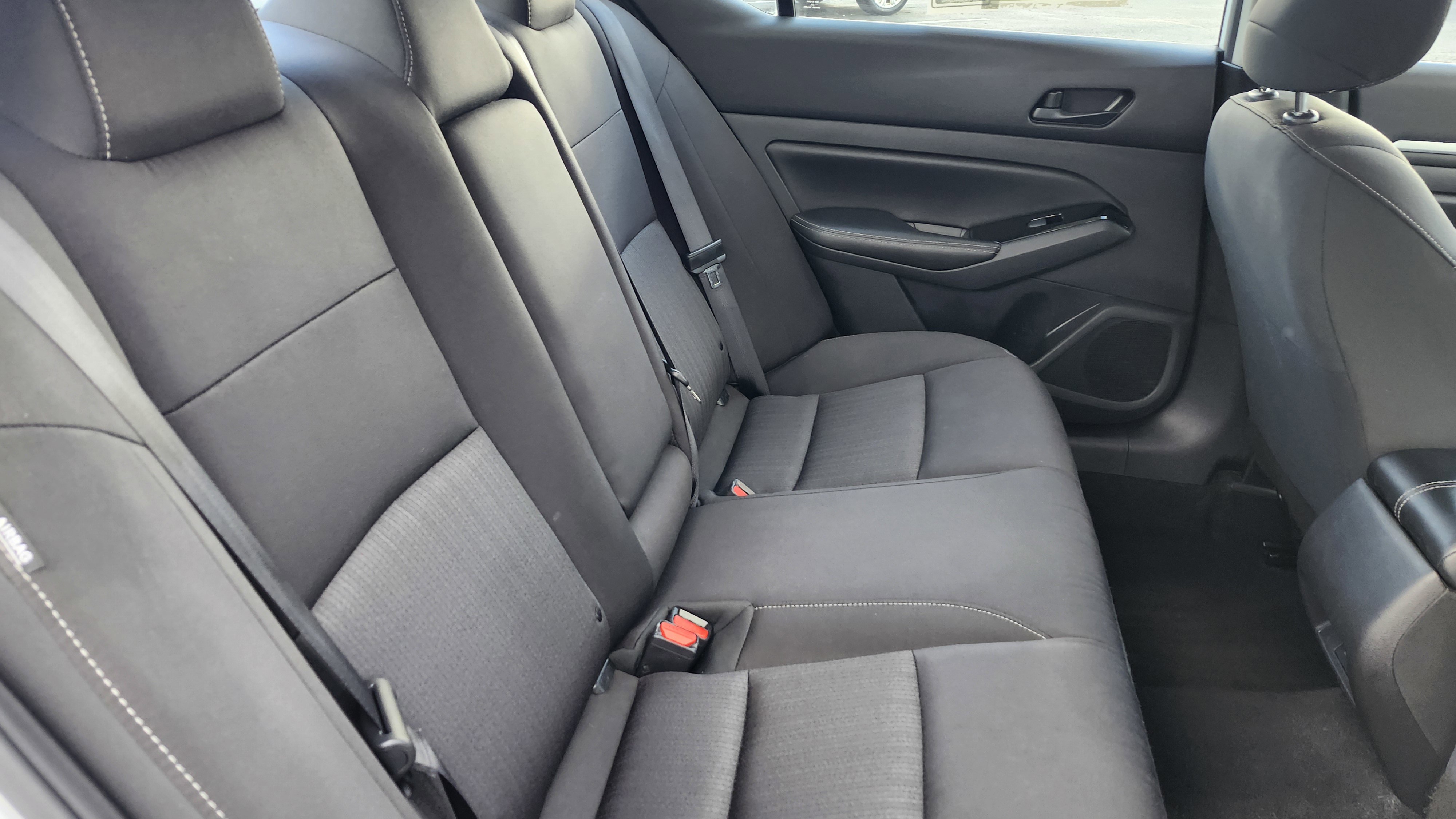 Used 2023 Nissan Altima 2.5 SV image 14