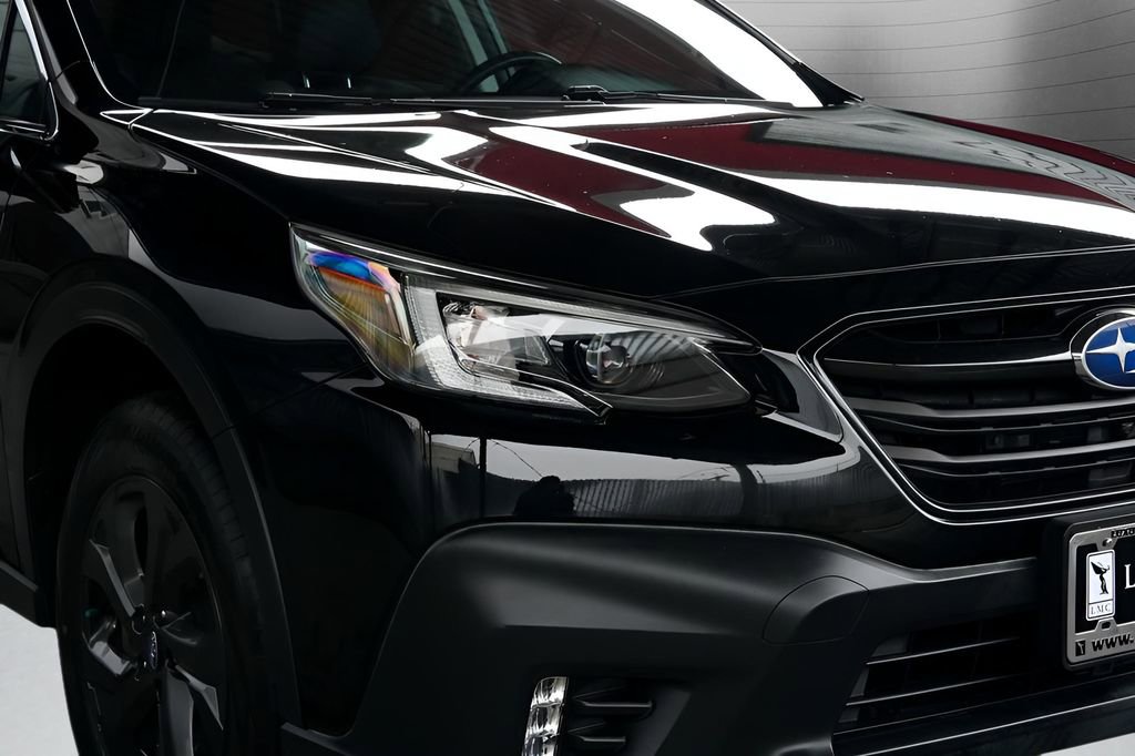 Used 2020 Subaru Outback Onyx Edition XT AWD/4WD image 12