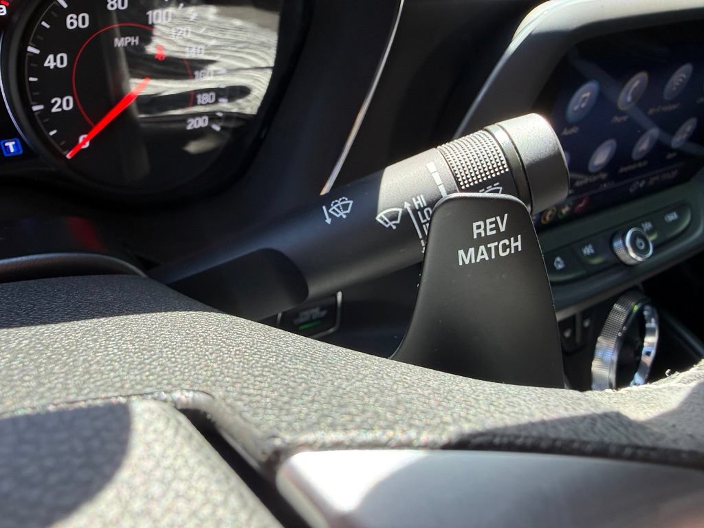 Used 2021 Chevrolet Camaro SS RWD image 27