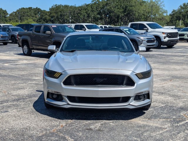 Used 2017 Ford Mustang GT w/ Black Accent Package RWD image 2