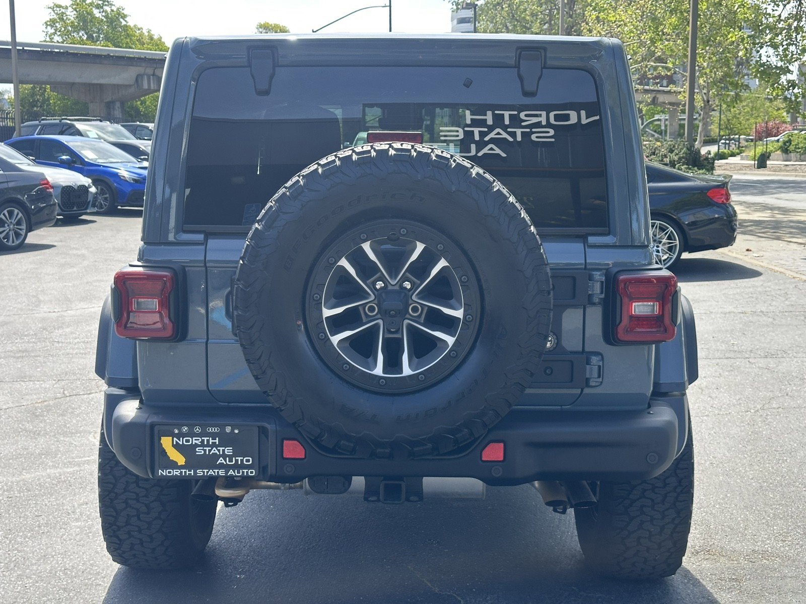 Used 2024 Jeep Wrangler Unlimited Rubicon 392 image 10