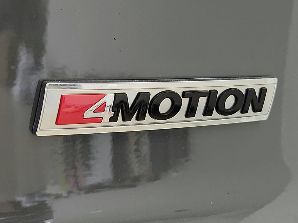 Used 2022 Volkswagen Atlas Cross Sport SEL Premium R-Line AWD/4WD image 40