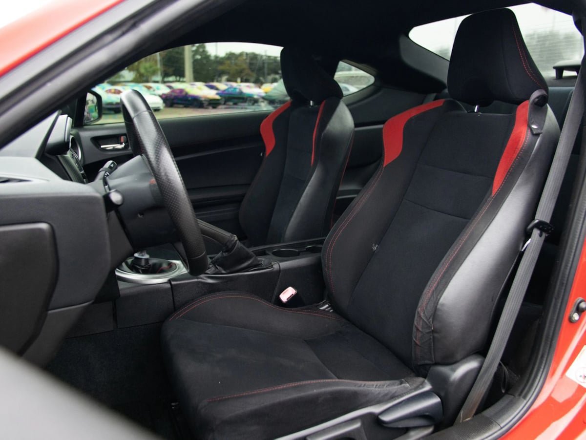 Used 2013 Scion FR-S RWD image 18