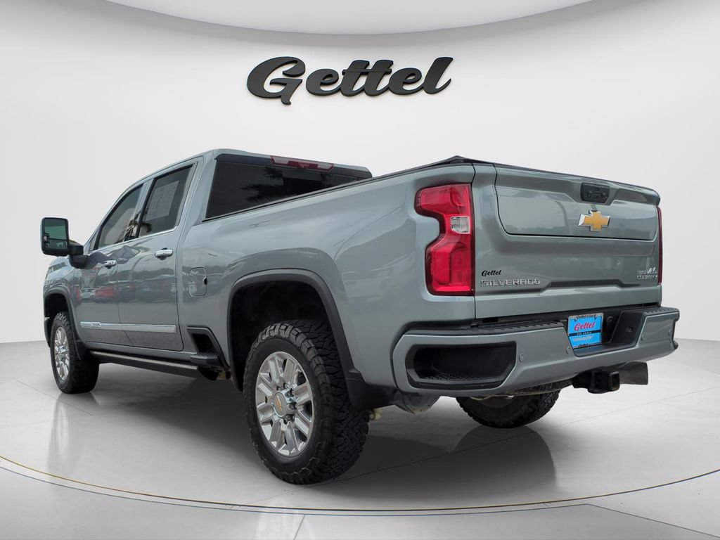Used 2024 Chevrolet Silverado 2500 High Country w/ High Country Premium Package AWD/4WD image 7