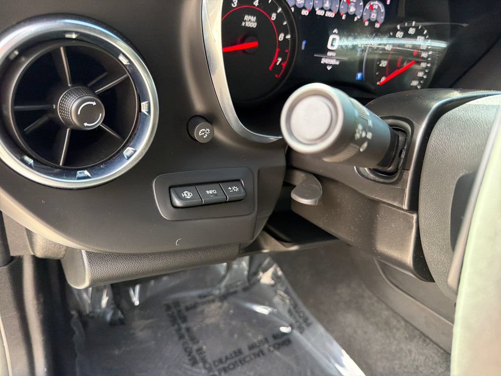 Used 2021 Chevrolet Camaro SS RWD image 17