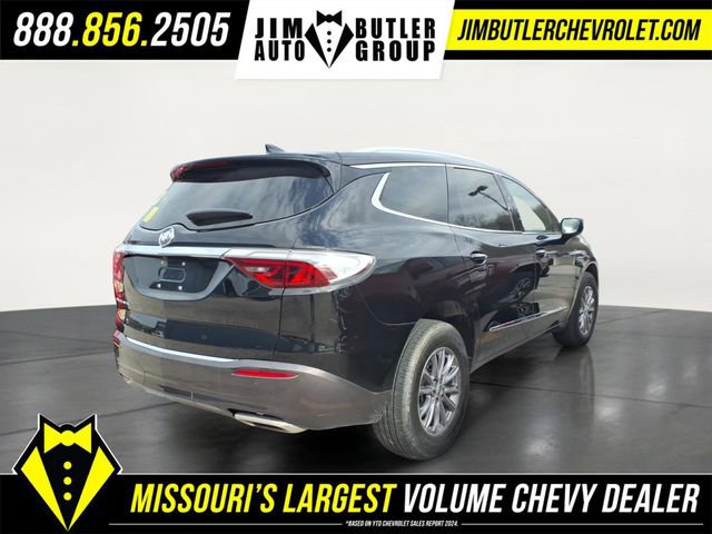 Used 2023 Buick Enclave Essence image 4