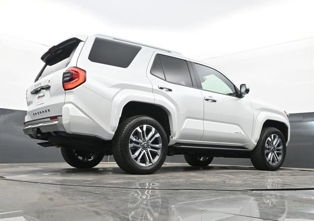 Used 2025 Toyota 4Runner Limited image 27