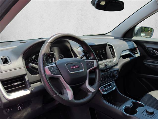 Used 2024 GMC Terrain SLE FWD image 9