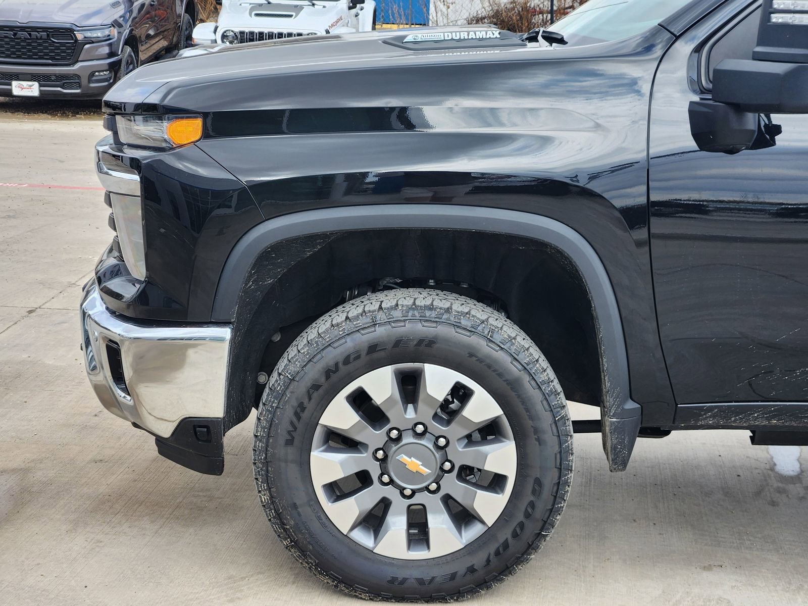 New 2025 Chevrolet Silverado 2500 LT w/ Texas Edition AWD/4WD image 10
