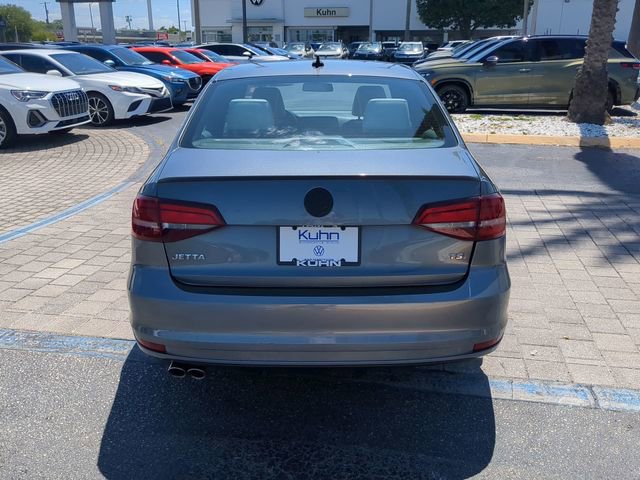 Used 2016 Volkswagen Jetta Sport FWD image 4
