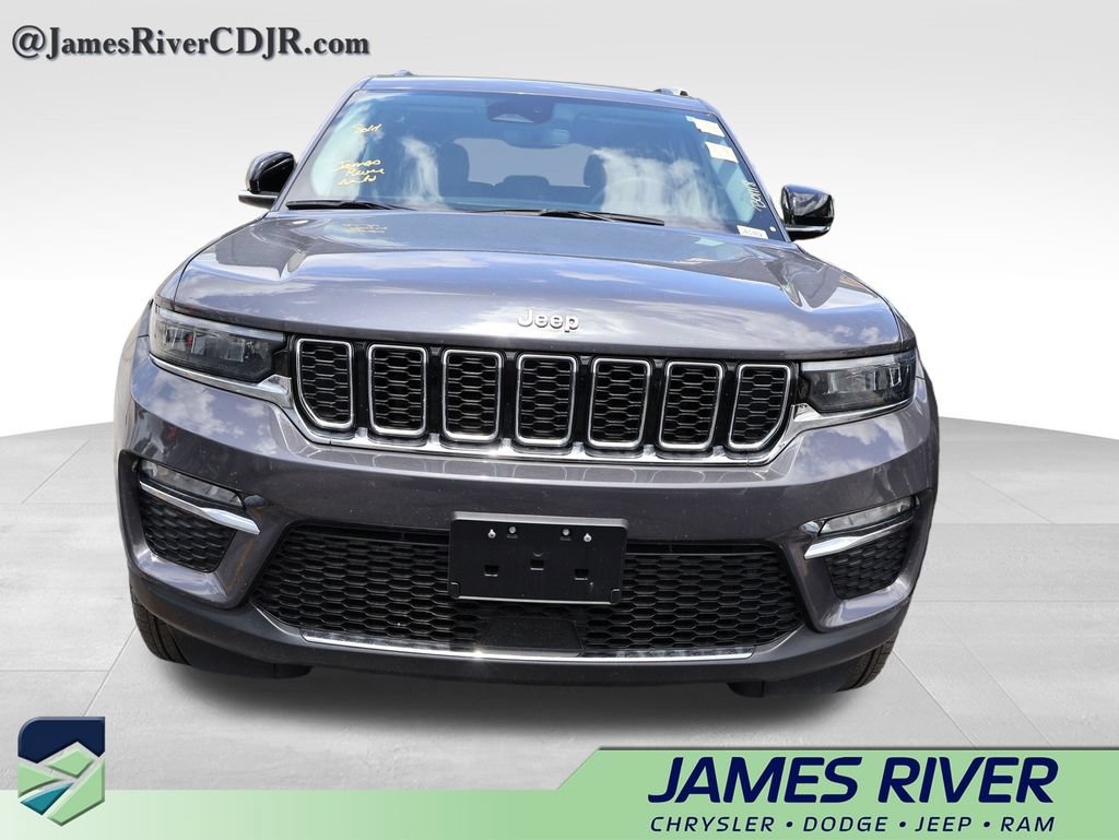 Used 2024 Jeep Grand Cherokee Limited AWD/4WD image 5