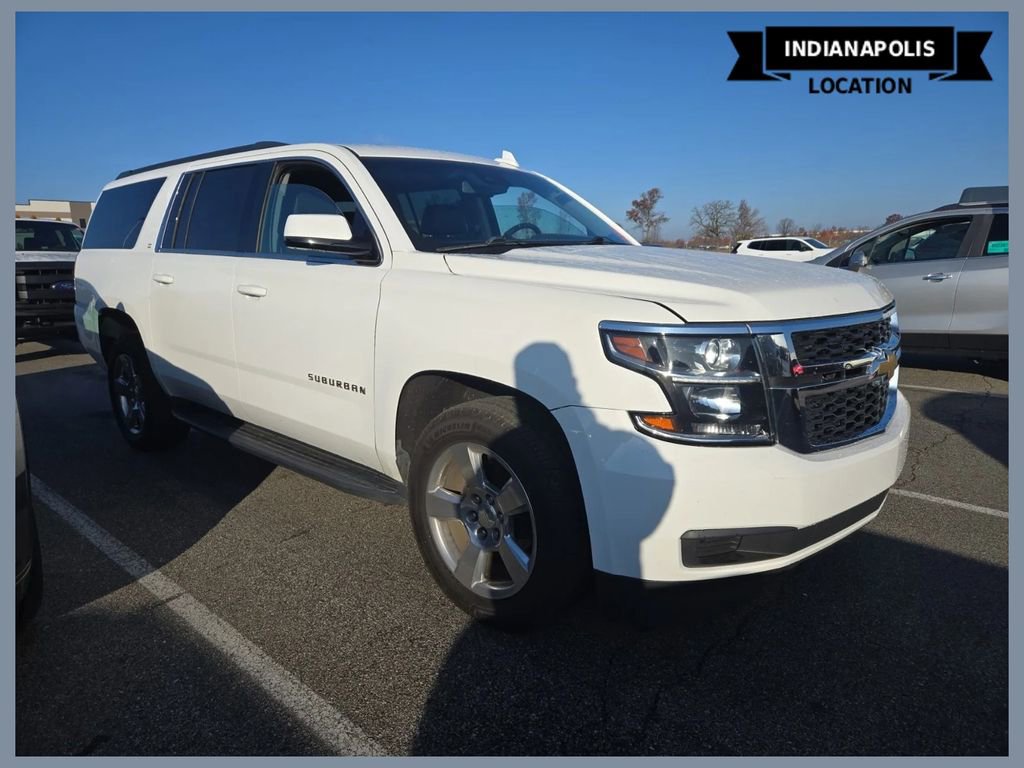 Used 2018 Chevrolet Suburban LT image 1