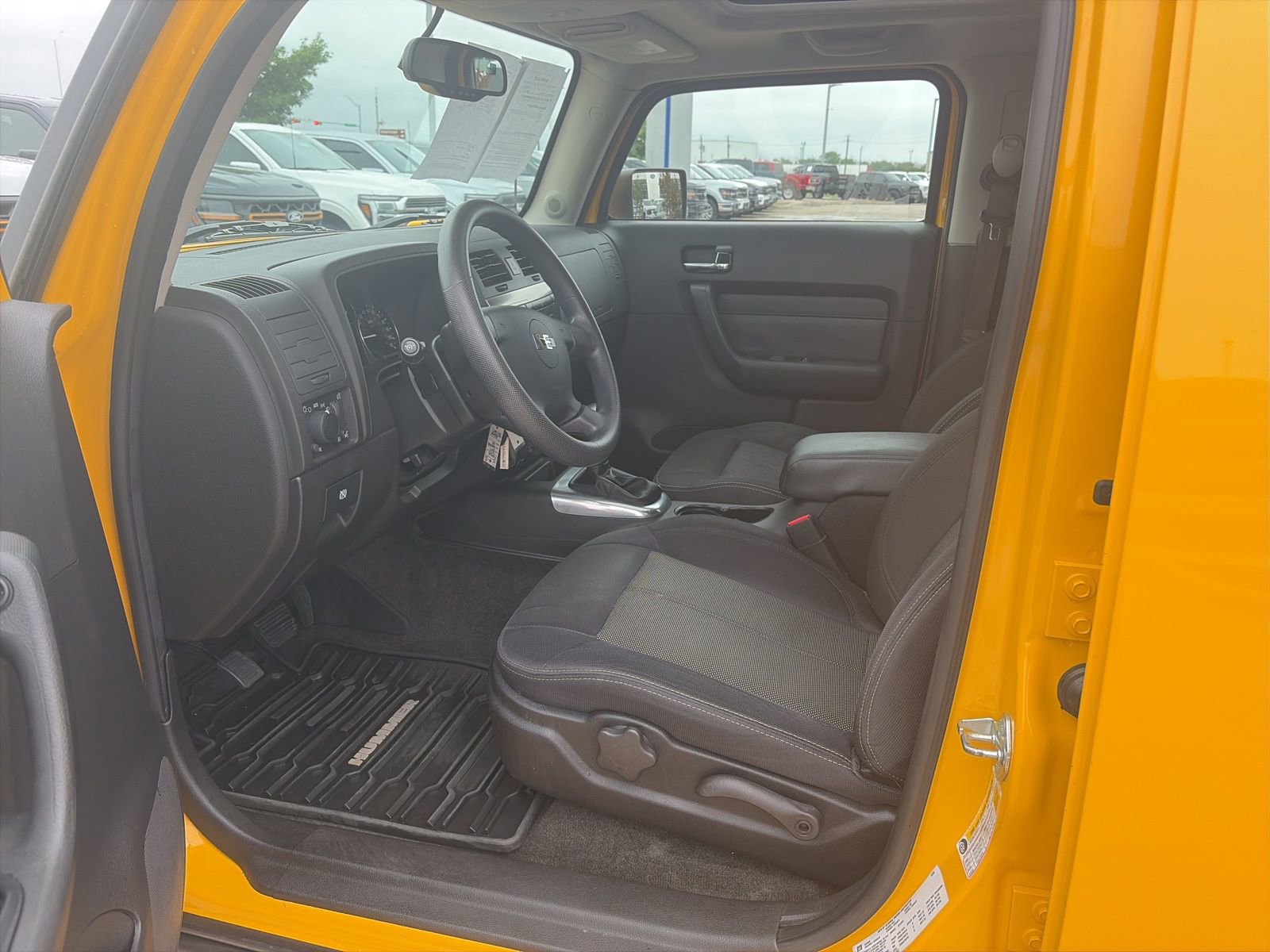 Used 2007 HUMMER H3 image 12