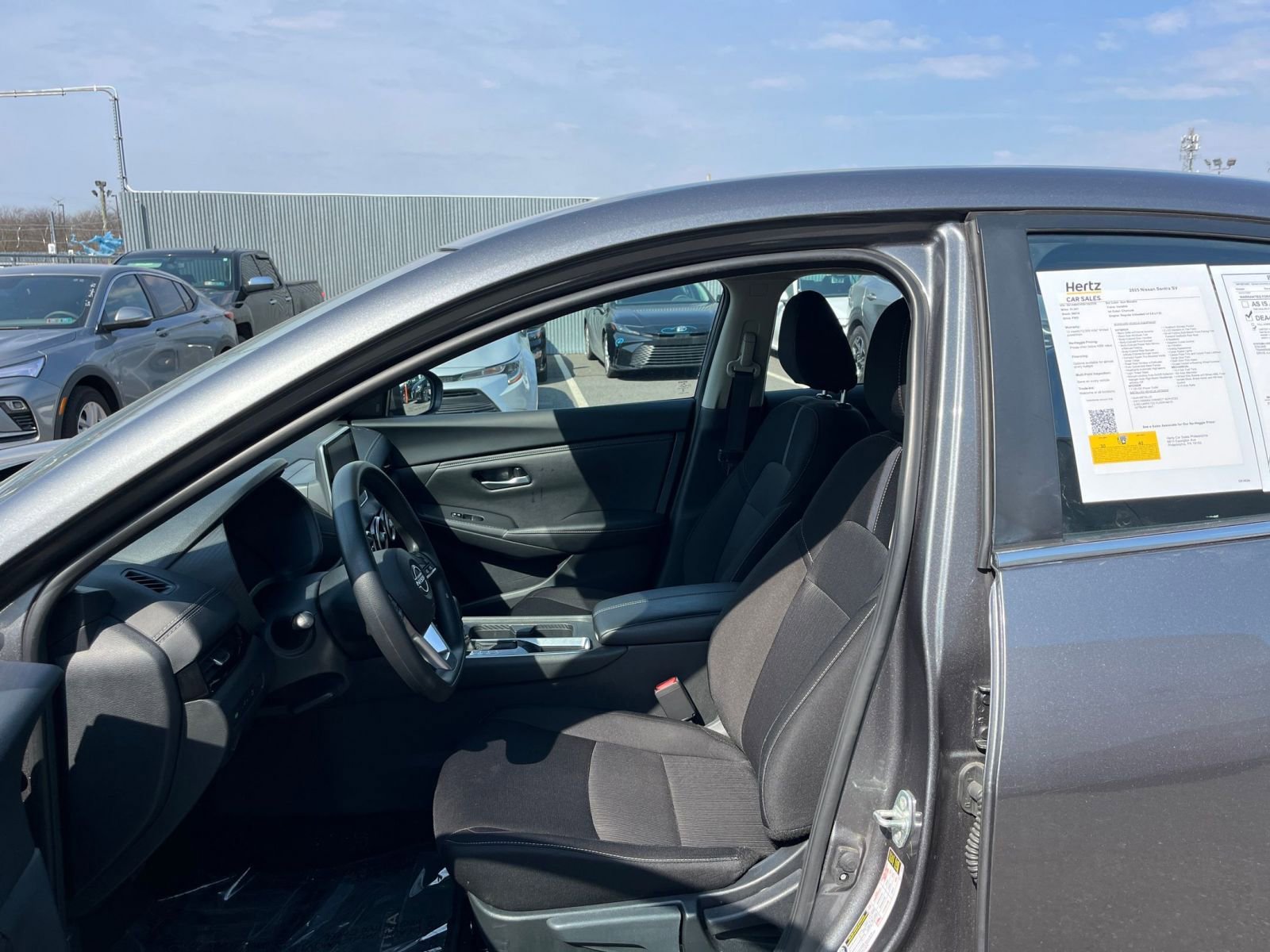 Used 2025 Nissan Sentra SV FWD image 26