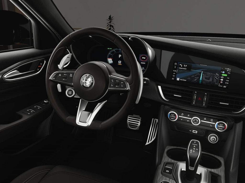 New 2025 Alfa Romeo Giulia AWD image 18