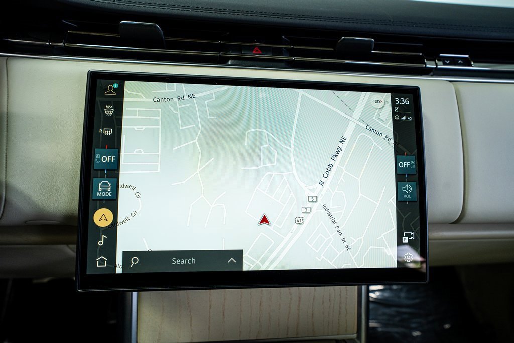 Used 2024 Land Rover Range Rover SE image 43