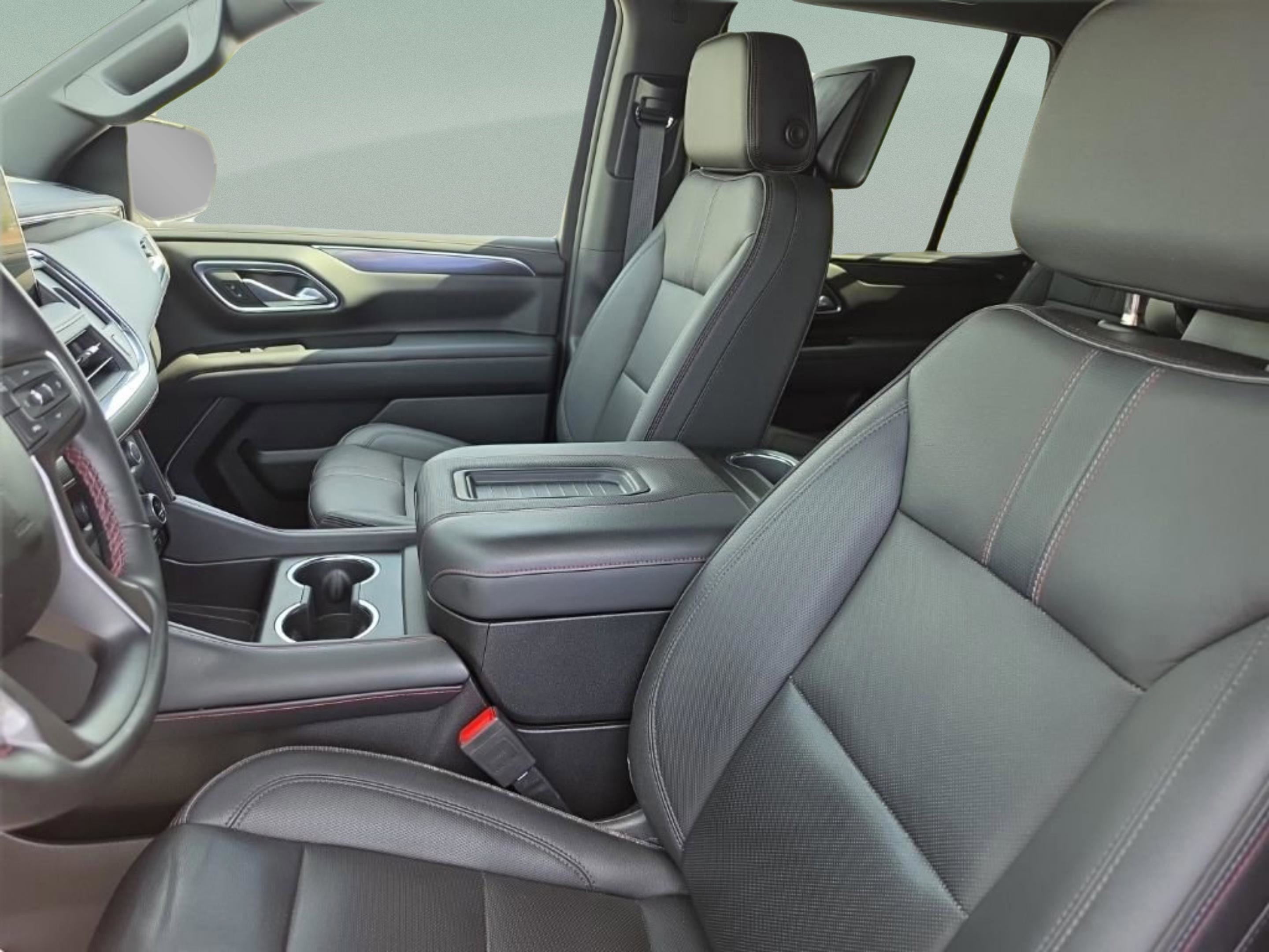 Used 2023 Chevrolet Tahoe RST w/ Luxury Package RWD image 22