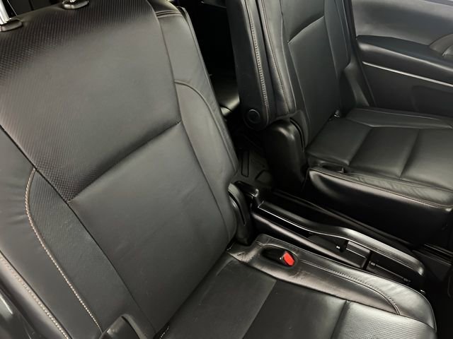 Used 2018 Toyota Highlander Limited image 34