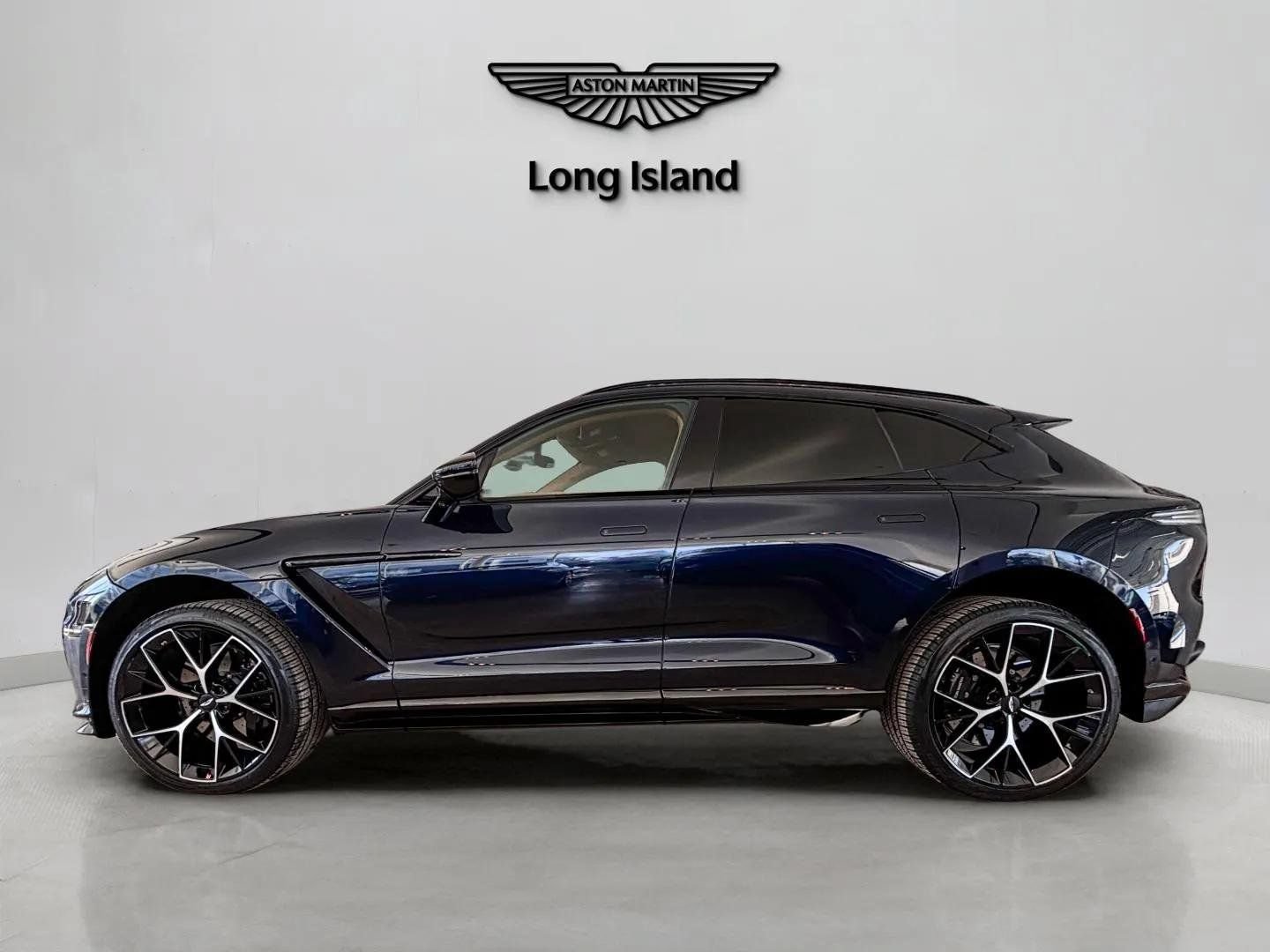 New 2026 Aston Martin DBX 707 AWD/4WD image 7