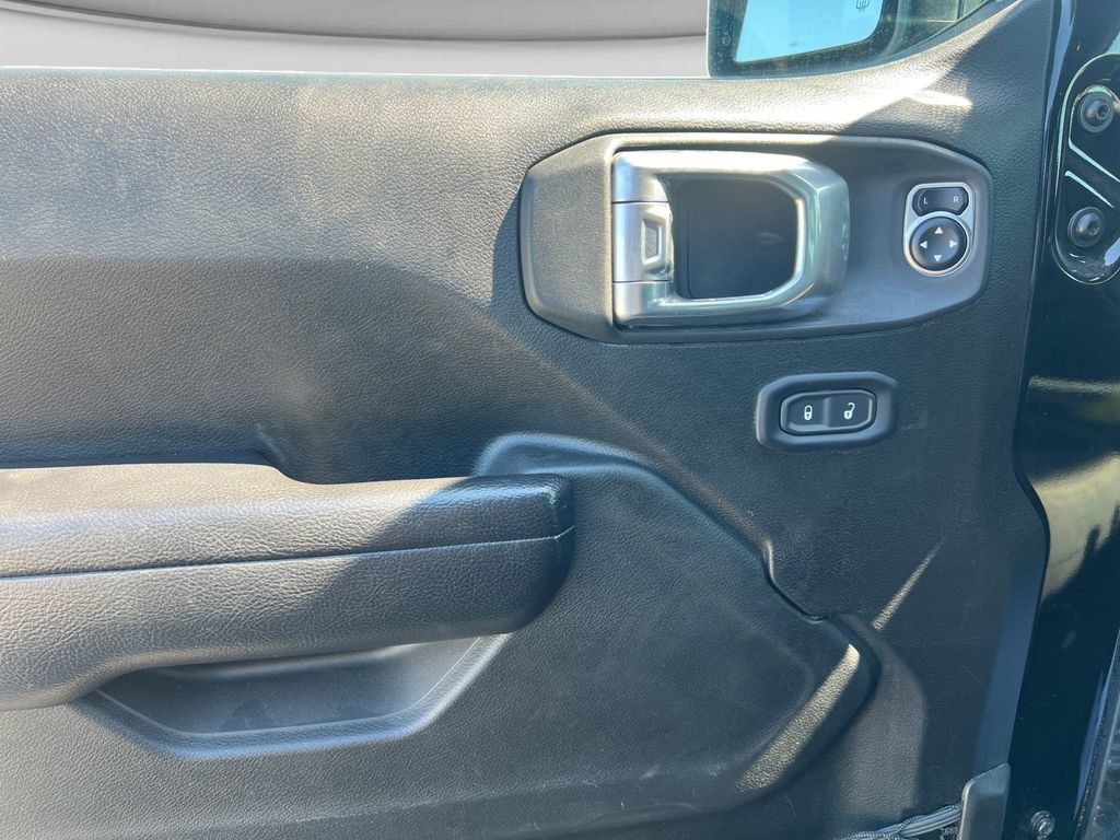 Used 2024 Jeep Wrangler Unlimited Sport AWD/4WD image 20