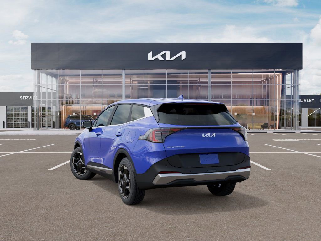 New 2026 Kia Sportage EX FWD image 4