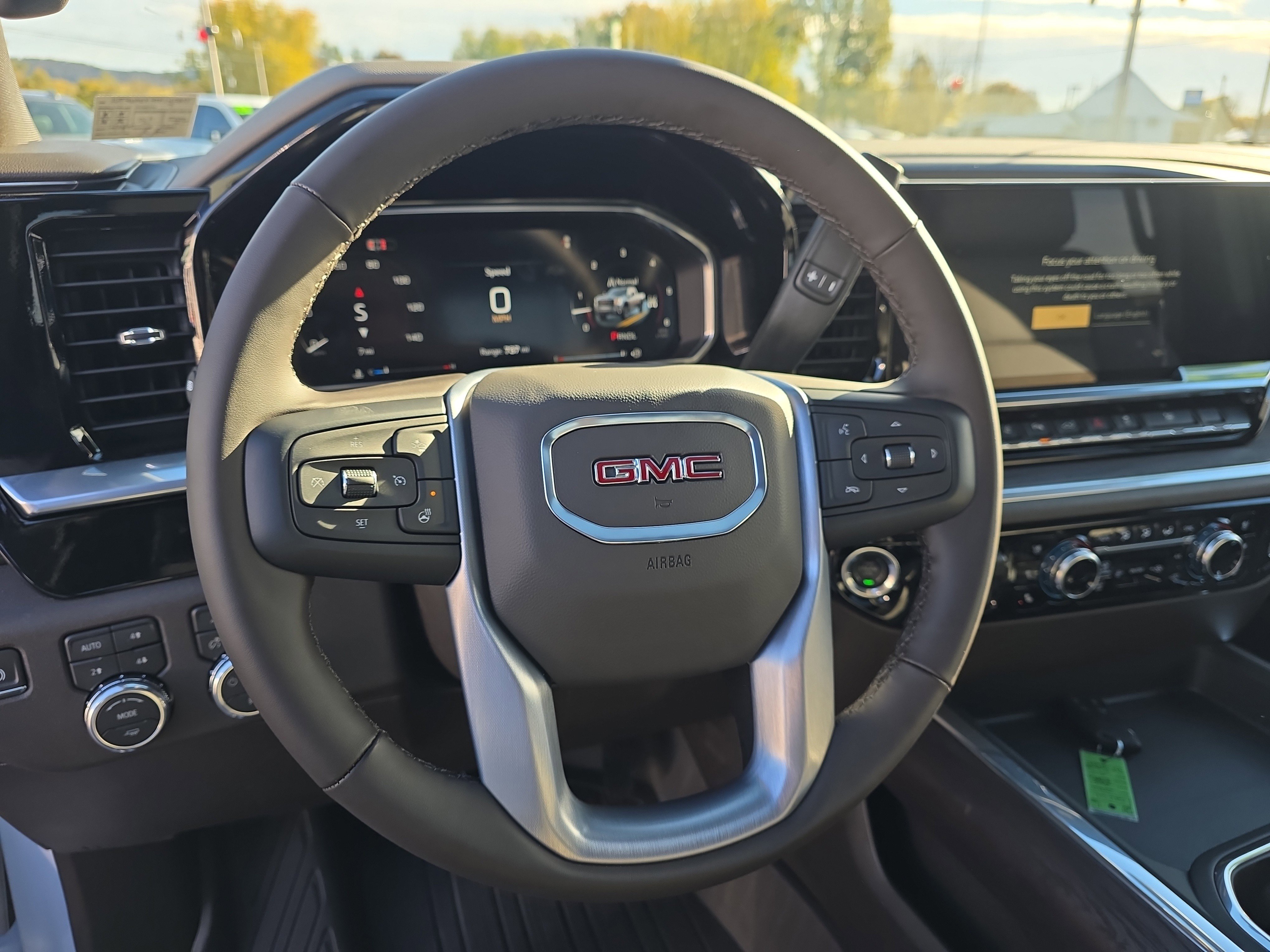 New 2026 GMC Sierra 2500 SLT w/ SLT Convenience Package image 17