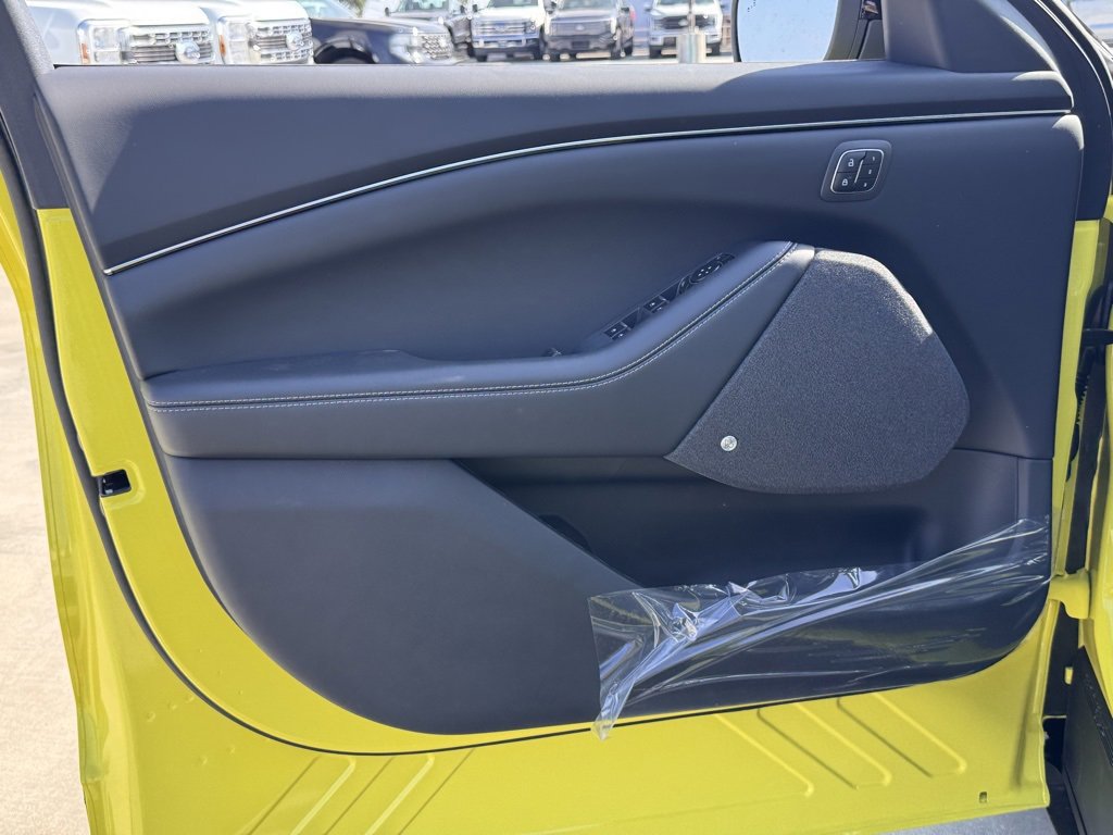 New 2025 Ford Mustang Mach-E Premium image 14