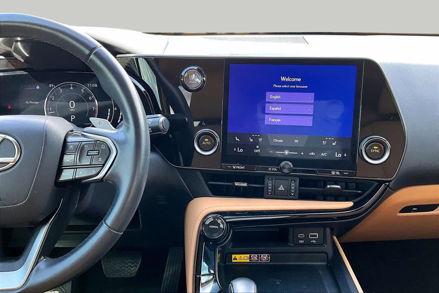 Used 2025 Lexus NX 250 FWD w/ Accessory Package (2T) image 7