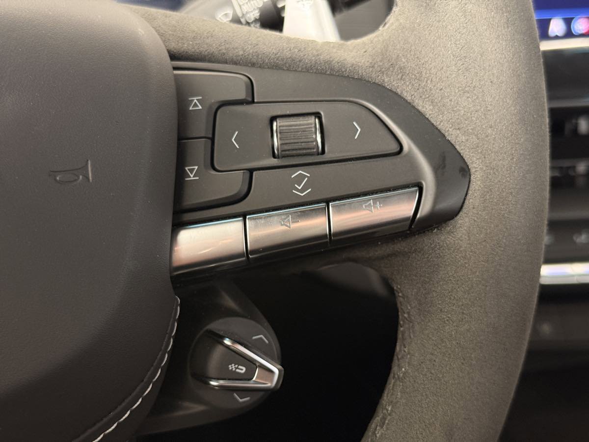 Used 2023 Cadillac CT4 V Blackwing w/ Driver Assist Package RWD image 93