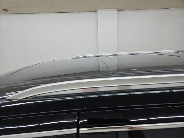 New 2026 GMC Yukon XL Denali w/ Advanced Technology Package AWD/4WD image 3