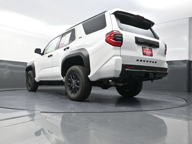 Used 2026 Toyota 4Runner SR5 RWD image 35