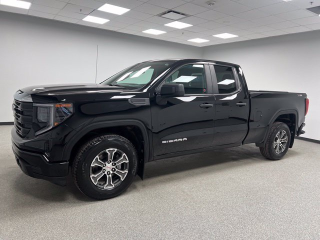 Used 2023 GMC Sierra 1500 Pro w/ Convenience Package AWD/4WD image 5