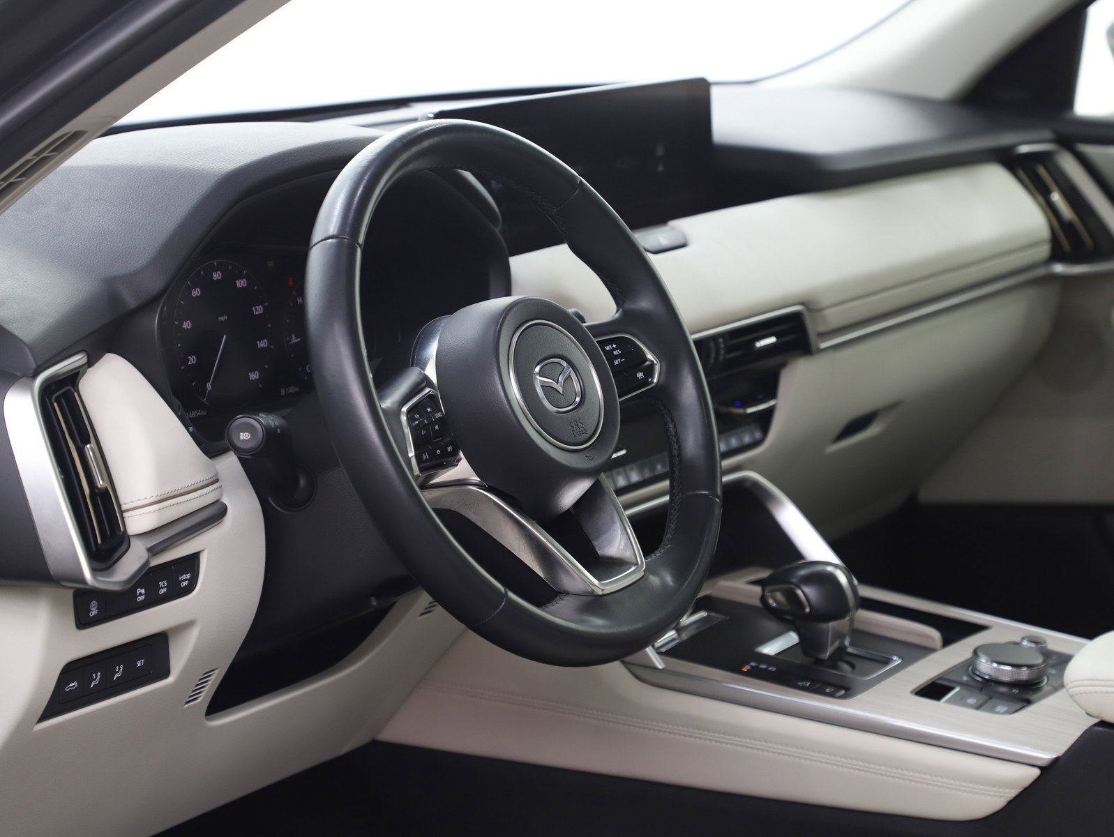 Certified 2024 MAZDA CX-90 3.3 Turbo w/ Premium Plus Pkg image 26