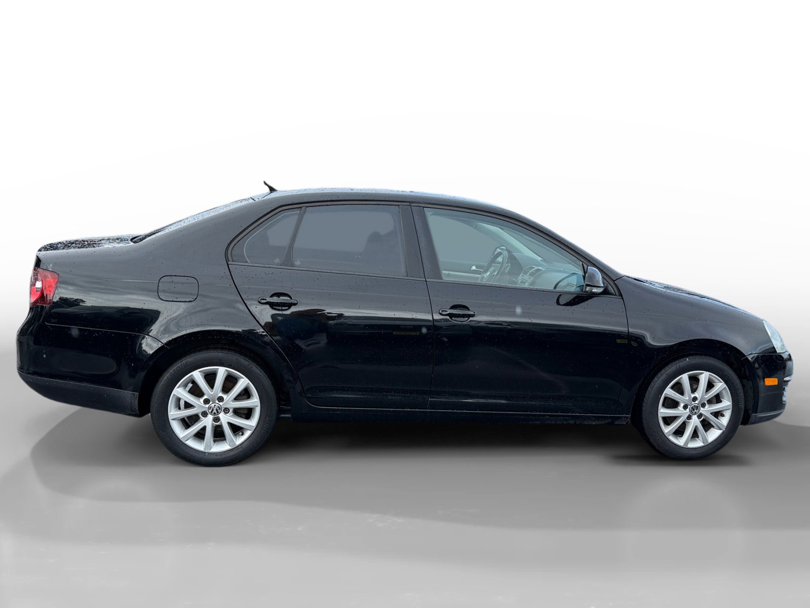 Used 2010 Volkswagen Jetta Limited Edition FWD image 6