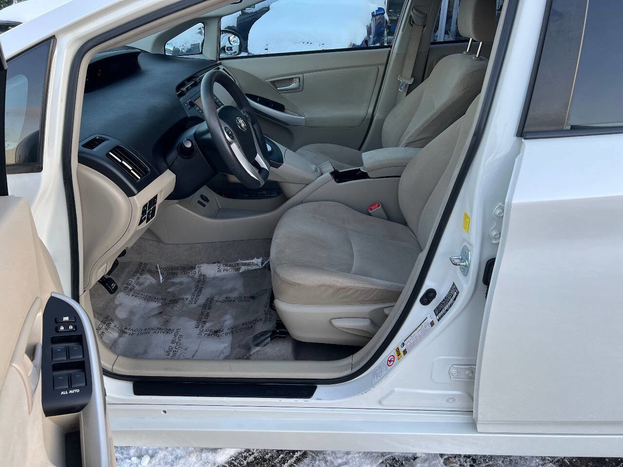 Used 2010 Toyota Prius Three image 21