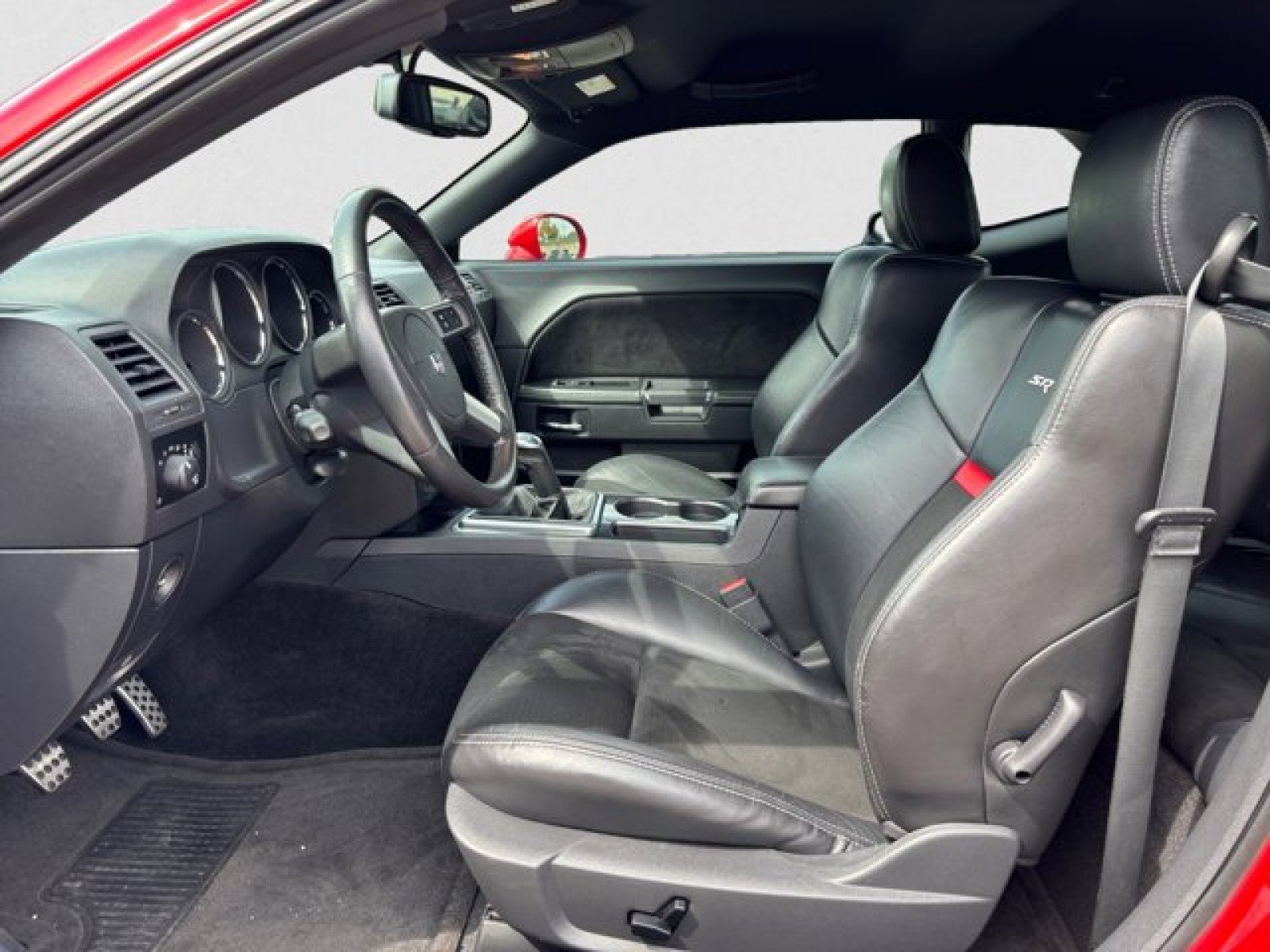 Used 2009 Dodge Challenger SRT8 image 11