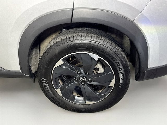 Certified 2024 Nissan Rogue SV AWD/4WD image 24