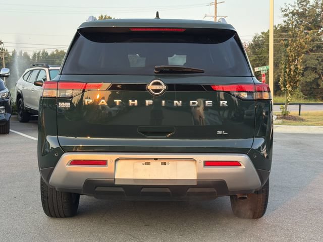 Used 2025 Nissan Pathfinder SL FWD image 4