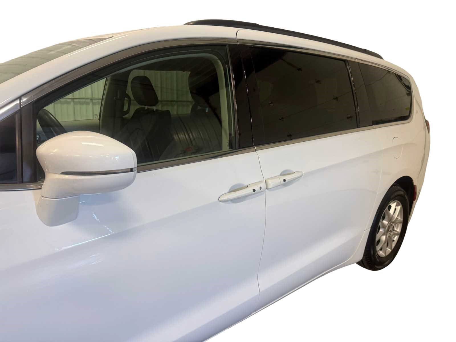 Used 2022 Chrysler Pacifica Touring-L FWD image 7