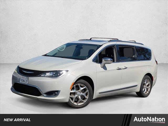 Used 2017 Chrysler Pacifica Limited