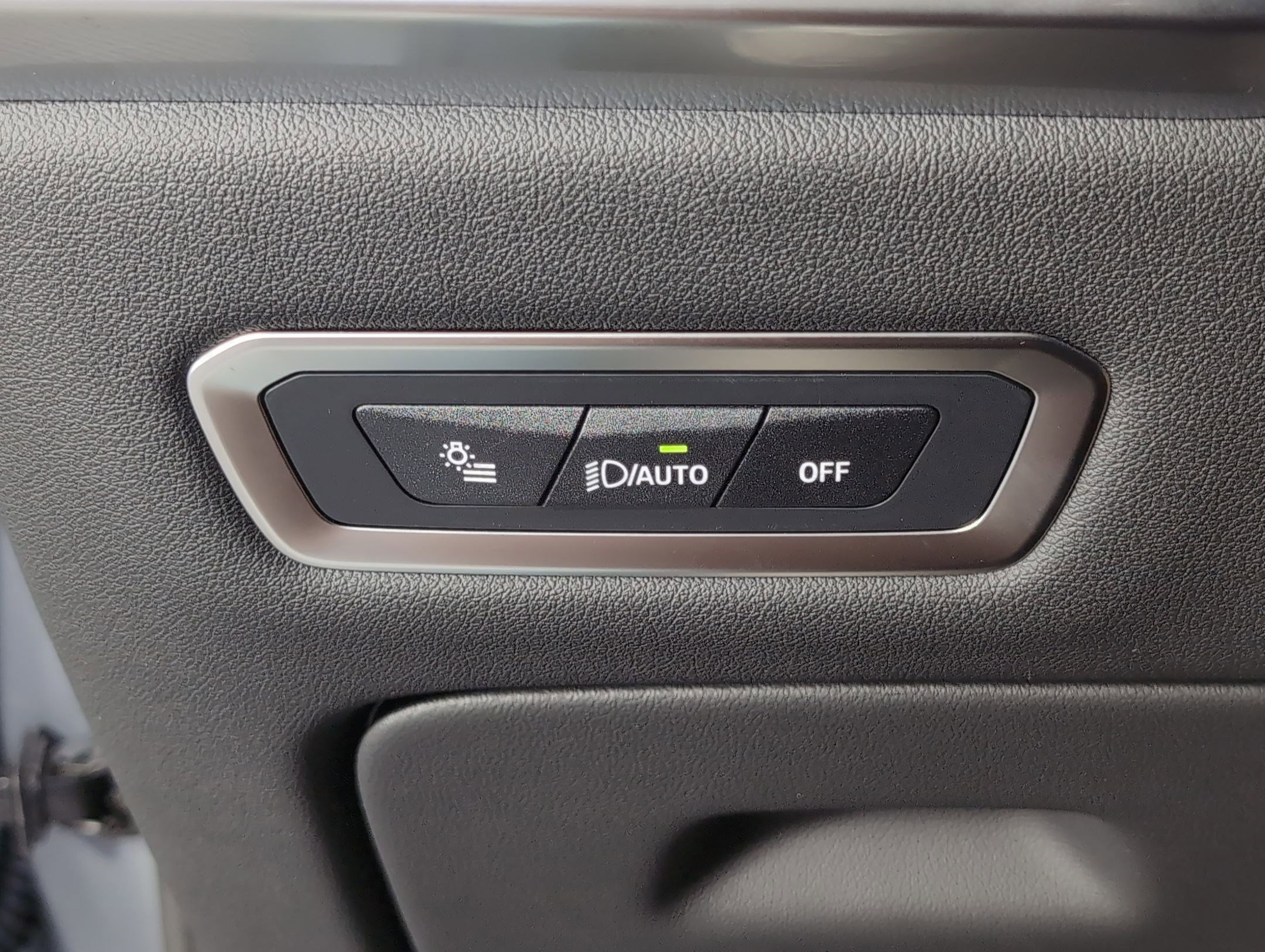 Used 2026 BMW X7 xDrive40i w/ M Sport Package image 19