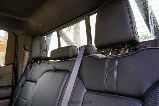 Used 2019 Chevrolet Silverado 1500 High Country w/ Technology Package AWD/4WD image 35