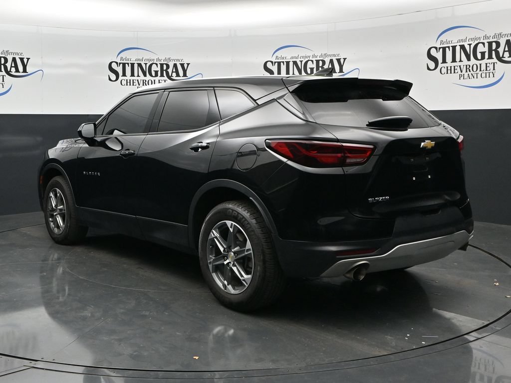 Used 2023 Chevrolet Blazer LT FWD image 5