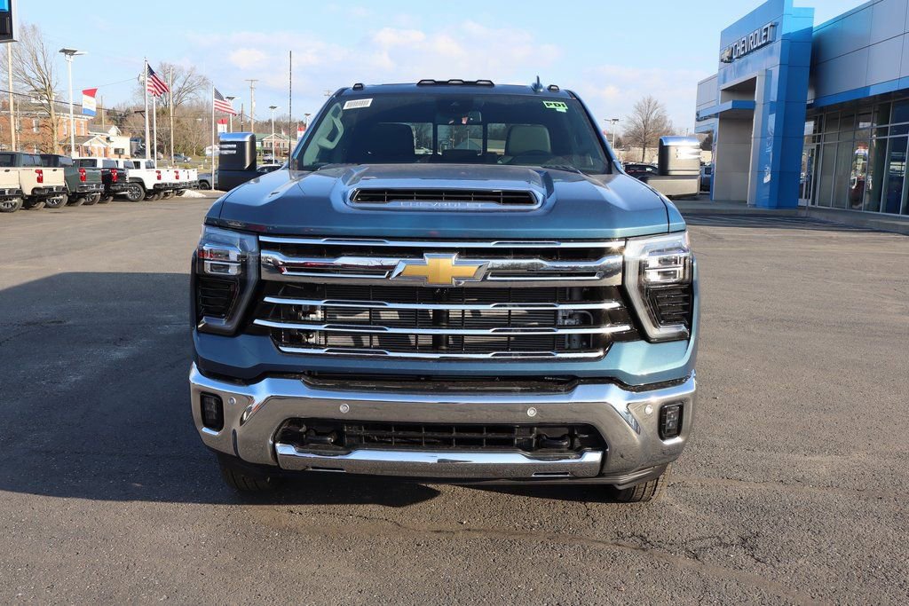 New 2026 Chevrolet Silverado 3500 LTZ w/ LTZ Convenience Package image 25